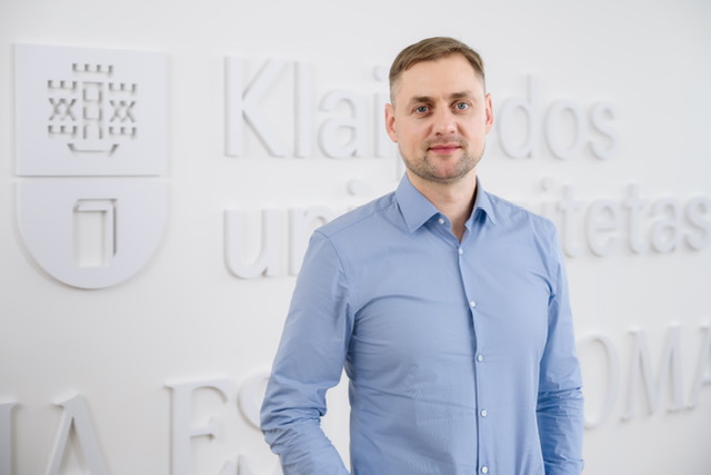 Viktoras Simanavičius PASP Akupunktūra.jpg